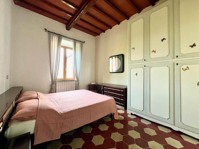 Siena Apartment 2 Parcheggio Privato E Giardino מראה חיצוני תמונה