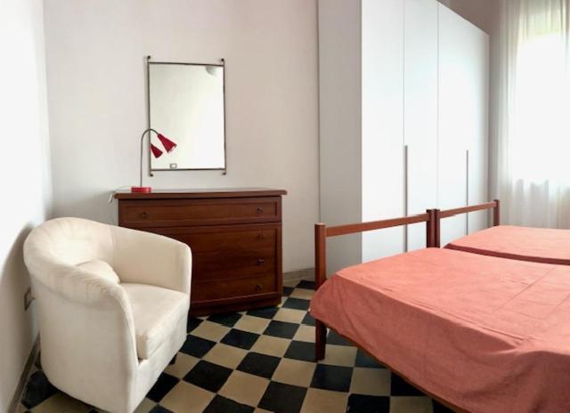 Siena Apartment 2 Parcheggio Privato E Giardino מראה חיצוני תמונה
