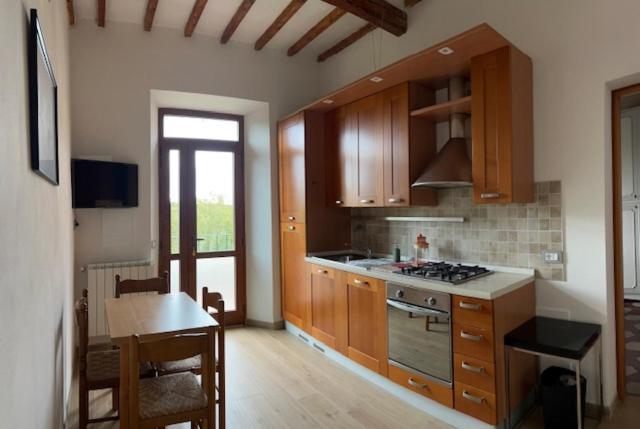 Siena Apartment 2 Parcheggio Privato E Giardino מראה חיצוני תמונה